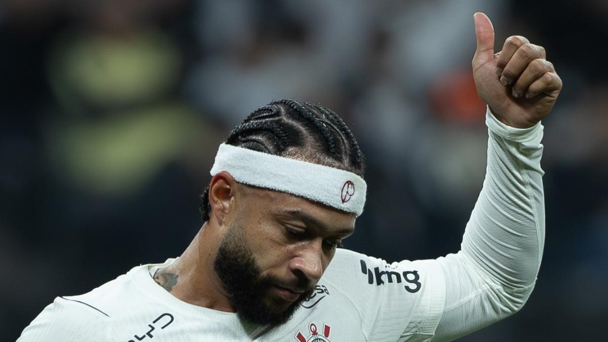 Memphis liga para Stabile, e Corinthians faz última proposta