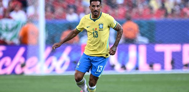 Ancelotti chamou Danilo como homem de confiança. E vai ser como lateral