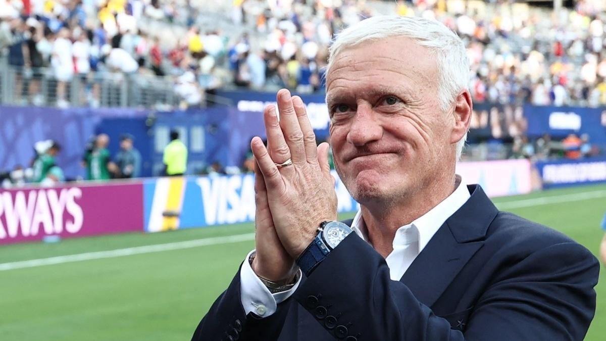 Deschamps diz que 'ambiente era insuportável' na seleção da França