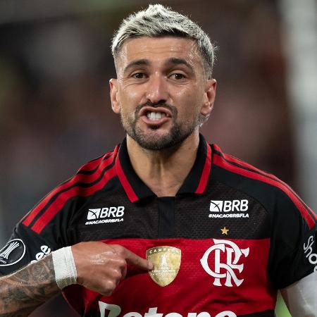 Arrascaeta, do Flamengo, comemora gol contra o Del Valle, pela Libertadores