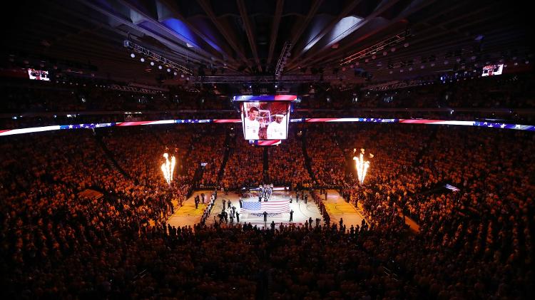 Oracle Arena esteve mais uma vez lotada de torcedores do Golden State - Ezra Shaw/Getty Images/AFP - Ezra Shaw/Getty Images/AFP