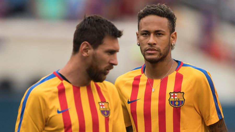 Neymar e Messi durante partida de pré-temporada do Barcelona, em 2017 - Don Emmert/AFP