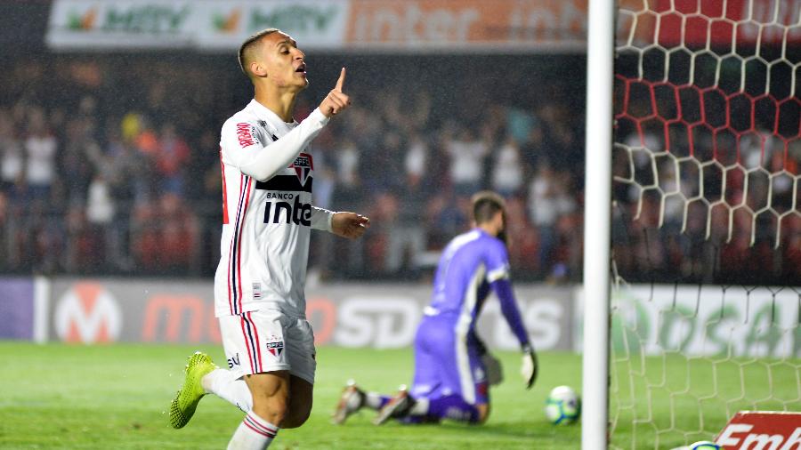  Antony comemora gol pelo São Paulo durante partida contra o Vasco no Morumbi, pelo Brasileirão de 2019 - Bruno Ulivieri/AGIF