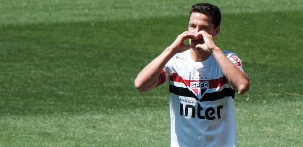 Hernanes 300 No Spfc Profeta Completa Partida De Numero 300 Pelo Tricolor