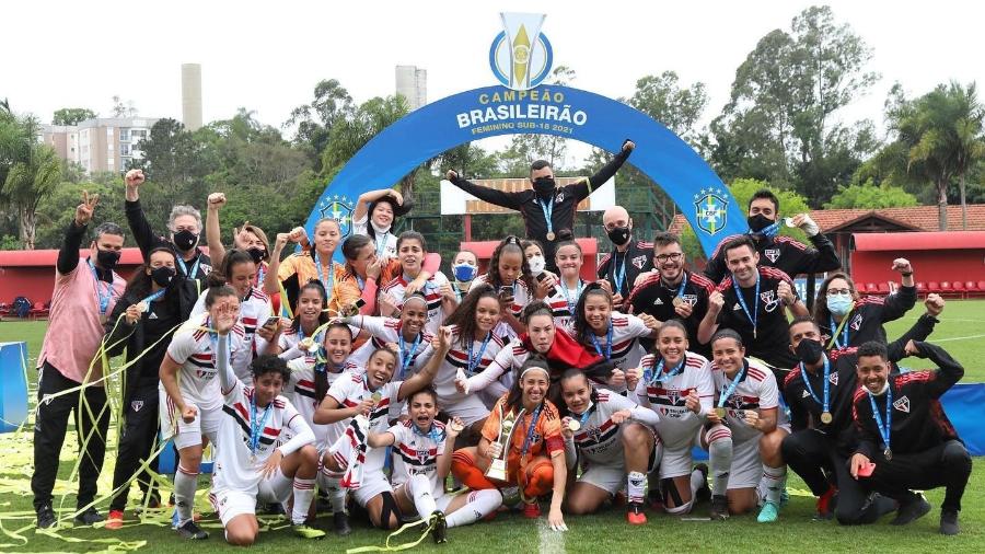 São Paulo conquistou pela primeira vez o Brasileirão Sub-18 feminino - Divulgação/Rubem Chiri/spfc.net