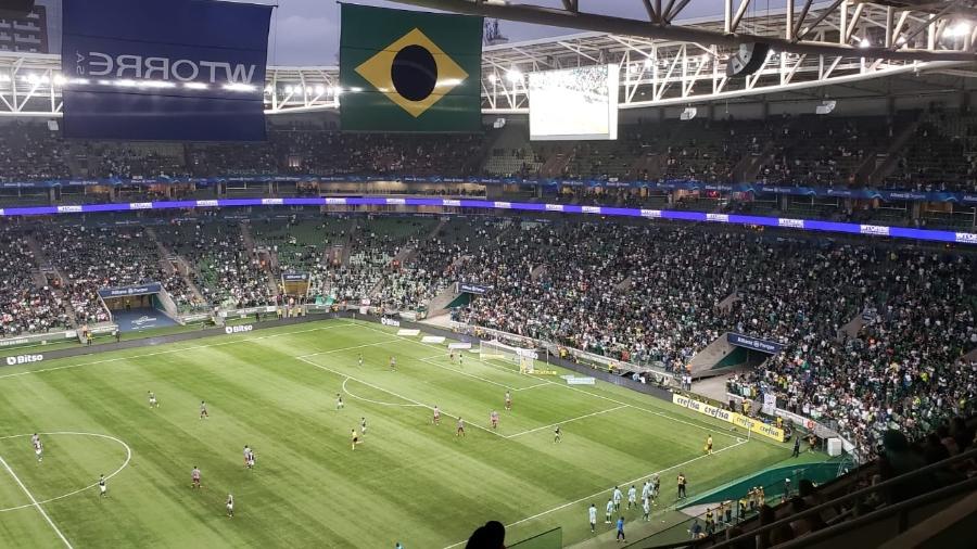 Torcedores do Palmeiras presentes no Allianz Parque para a partida contra o Fluminense pelo Brasileirão 2022 - Matheus Godoy/UOL
