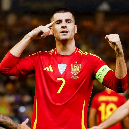 Morata comemora gol da Espanha sobre a Sérvia em jogo da Liga das Nações - Manu Reino/DeFodi Images via Getty Images