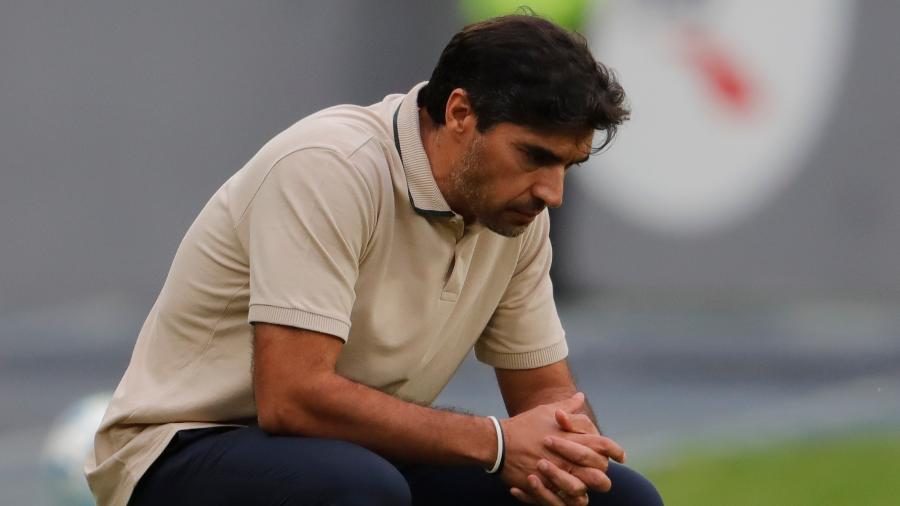 Abel Ferreira, técnico do Palmeiras, durante jogo contra o Sporting Cristal na Libertadores Abel Ferreira, técnico do Palmeiras, durante jogo contra o Sporting Cristal na Libertadores