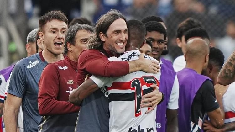 Tricolor conseguiu vitória importante fora de casa e está por detalhes de garantir vaga Tricolor conseguiu vitória importante fora de casa e está por detalhes de garantir vaga