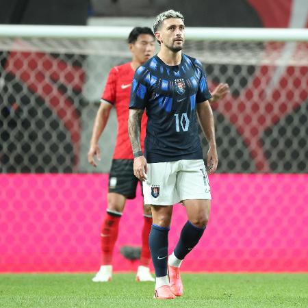 Arrascaeta, do Uruguai, em jogo amistoso contra a Coreia do Sul