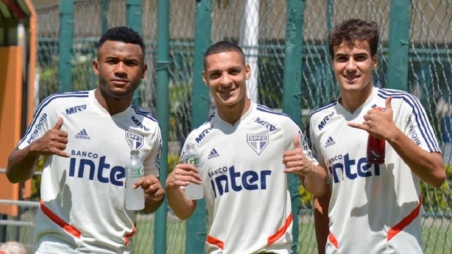 Luan, Antony e Igor Gomes viraram peças fundamentais no São Paulo finalista - Érico Leonan/saopaulofc.net