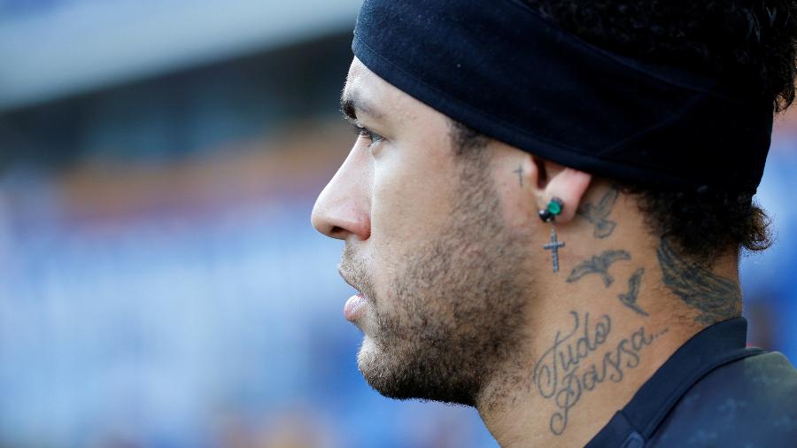 Zé Roberto critica atitude de Neymar e pede reflexão ao atacante - Jean-Paul Pelissier/Reuters