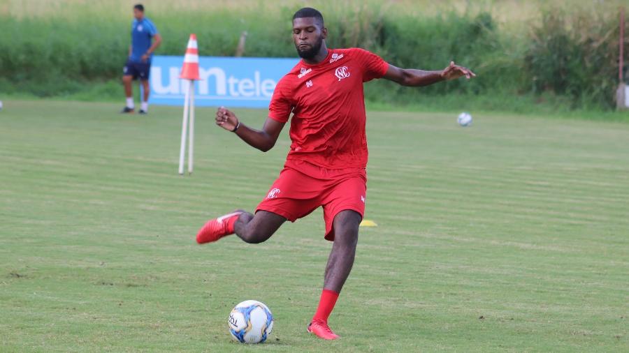 Rafael Ribeiro deixou o Náutico para reforçar o Fluminense - Léo Lemos/CNC