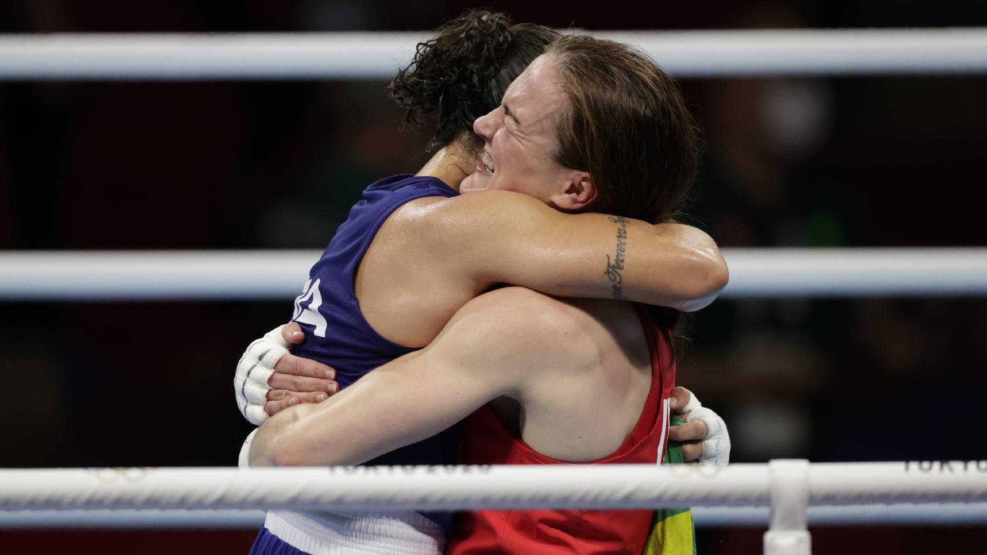 Beatriz Ferreira é prata no boxe feminino