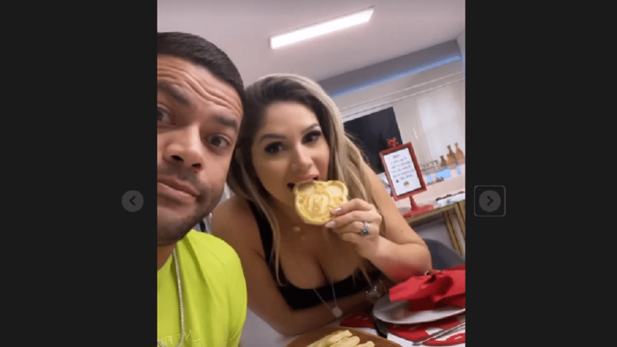 Hulk e a mulher, Camila Ângelo, durante café da manhã nos Estados Unidos - Reprodução/Instagram