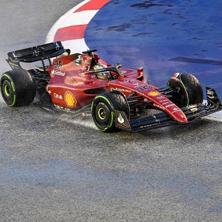 GP Singapura F1, TL3: Leclerc mais rápido em treino encurtado e