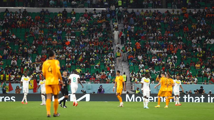 Estádio al-Thumama, que recebeu Senegal x Holanda, ficou com lugares vazios durante jogo - James Williamson - AMA/Getty Images