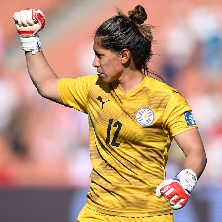 Alicia Bobadilla, goleira do Palmeiras e da seleção paraguaia, contra Taiwan pela repescagem da Copa do Mundo feminina -  Joe Allison - FIFA/FIFA via Getty Images