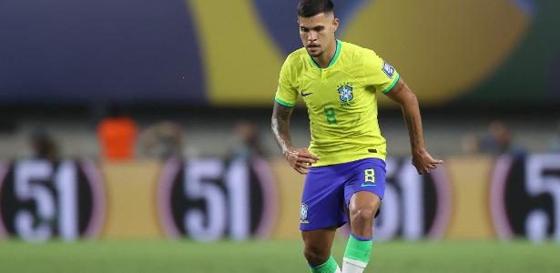 Bruno Guimarães comenta início de Diniz na Seleção e avalia: 'Ainda tem  coisa para melhorar' - Notícias - Terceiro Tempo