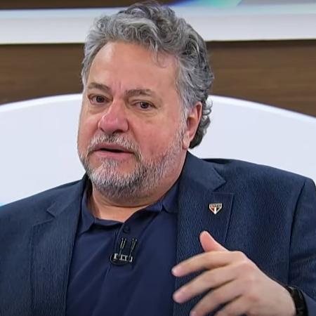 Julio Casares falou ao "The Noite" sobre parceria na política com chefão do SBT