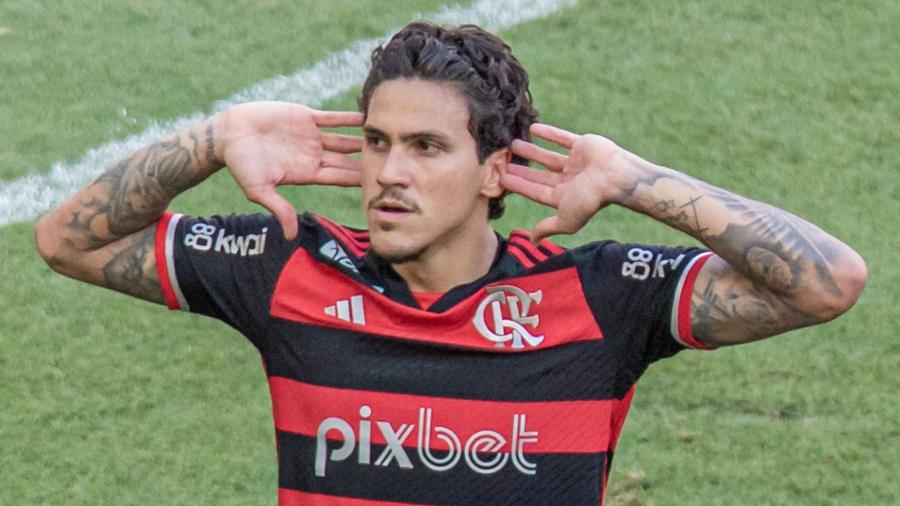 Pedro comanda o ataque do Flamengo