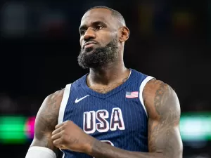 LeBron James é o único atleta bilionário nas Olimpíadas de Paris