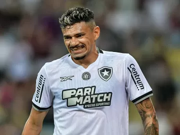 Botafogo faz só cinco gols em cinco jogos pós 5 x 0 no Peñarol e revê drama