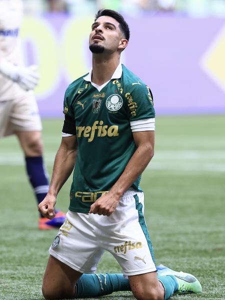 Flaco López se lamenta durante jogo entre Palmeiras e Fortaleza pelo Brasileirão