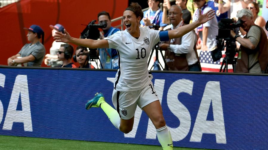 Carli Lloyd comemora gol pela seleção feminina dos Estados Unidos - Getty Images