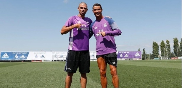 Pepe e Cristiano Ronaldo retornam com mais uma taça na estante do Real - Reprodução/Twitter