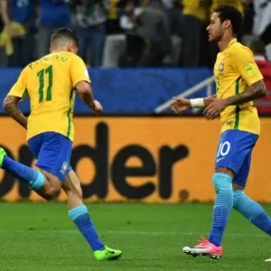 Jogo Completo - Brasil x Paraguai - Eliminatórias da Copa 2018 (29/03/2017)  