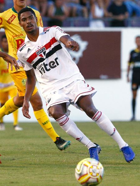Gabriel Novaes durante partida entre São Paulo e Mirassol - Thiago Calil/AGIF