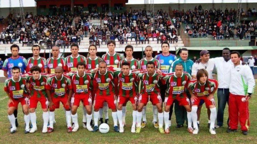 Equipe do Pato Branco, campeã da 3ª divisão do Campeonato Paranaense em 2010  - Divulgação