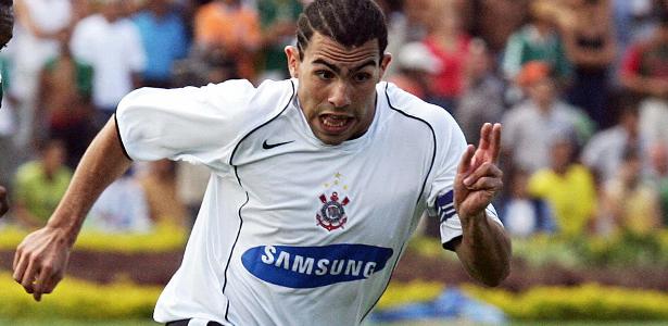 Despacha ídolos? Traumas na despedidas de jogadores históricos do Corinthians