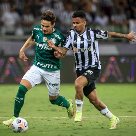 Raphael Veiga e Allan no duelo Atlético-MG x Palmeiras pela Libertadores - Staff Images / CONMEBOL