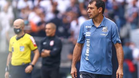 Ex-Corinthians, Carille busca sua primeira vitória contra o Timão