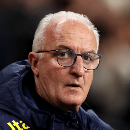 Dorival Jr está livre no mercado da bola há cerca de um mês Dorival Jr está livre no mercado da bola há cerca de um mês