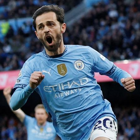 Time de Bernardo Silva e companhia chegou aos 61 pontos e alcançou 3° lugar - Reuters/Jason Cairnduff