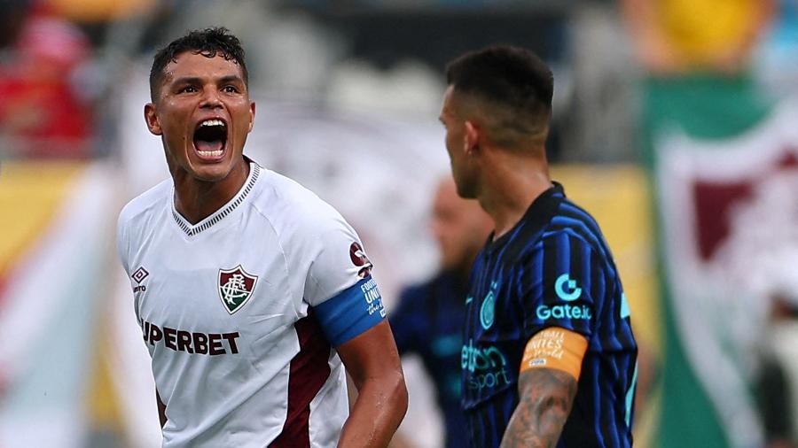 Thiago Silva comemora durante vitória do Fluminense contra o Inter, no Mundial Thiago Silva comemora durante vitória do Fluminense contra o Inter, no Mundial