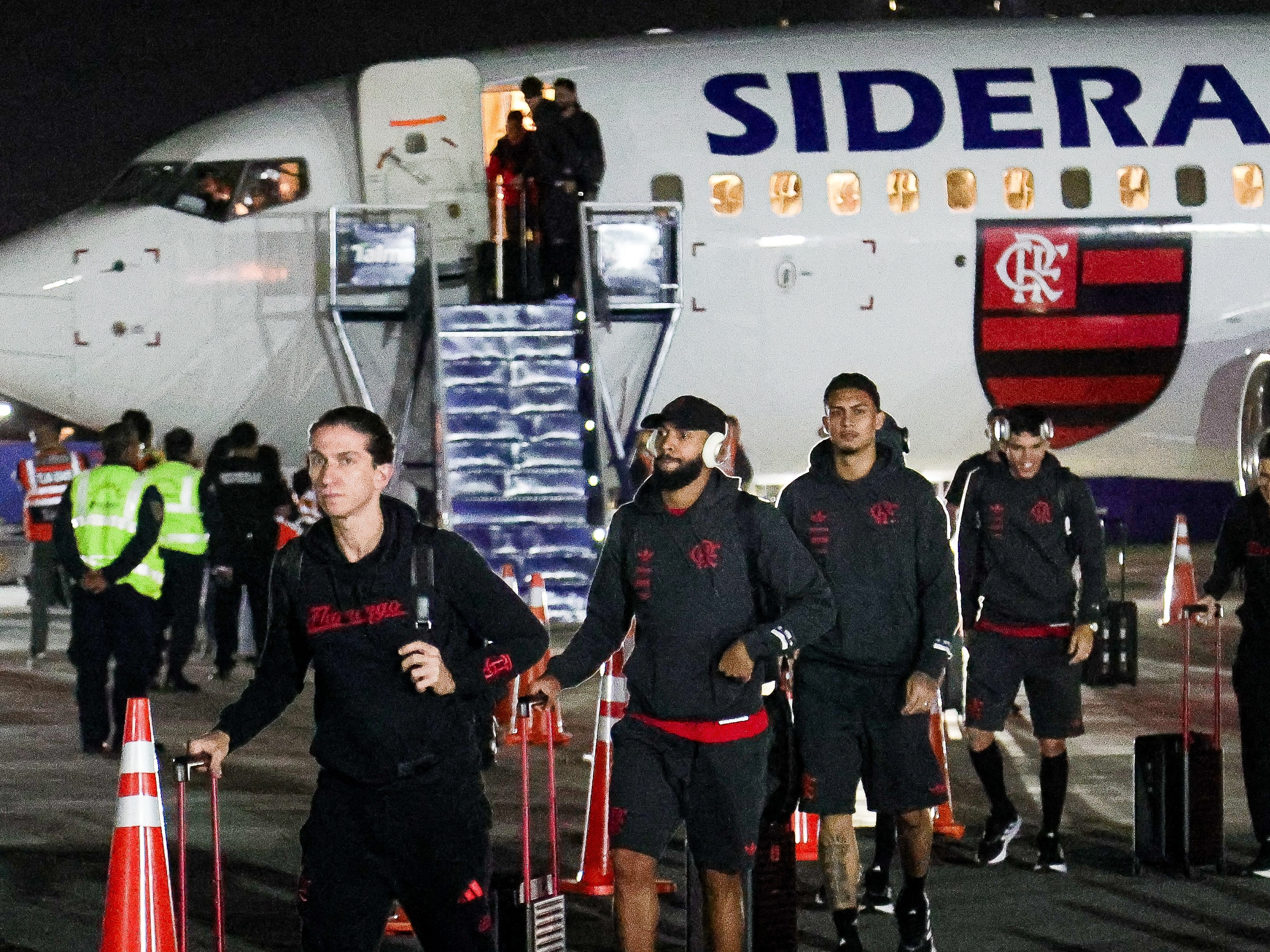 Image for Flamengo embarca para Mundial e deixa sub- receber faixas do Mirassol