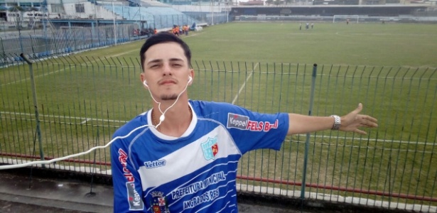 Daniel Oliveira, torcedor "solitário" do Angra dos Reis E.C., do Rio de Janeiro - Divulgação/Twitter