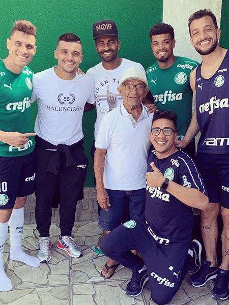 Avô de Victor Luís, Anízio Ferreira Telez, visitou treino do Palmeiras - Reprodução