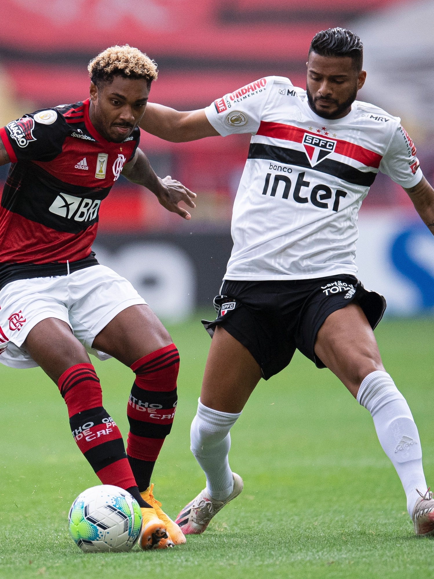 Flamengo x São Paulo: veja onde assistir, escalações, desfalques e