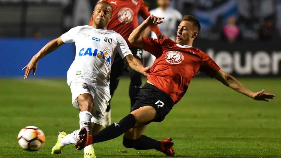 Santos vence na Vila Belmiro e abre vantagem contra o Independiente - 15/07/2021 - UOL Esporte