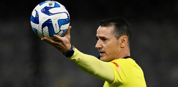 Libertadores: Conmebol escala árbitros para duelos cruciais de Flamengo e Palmeiras