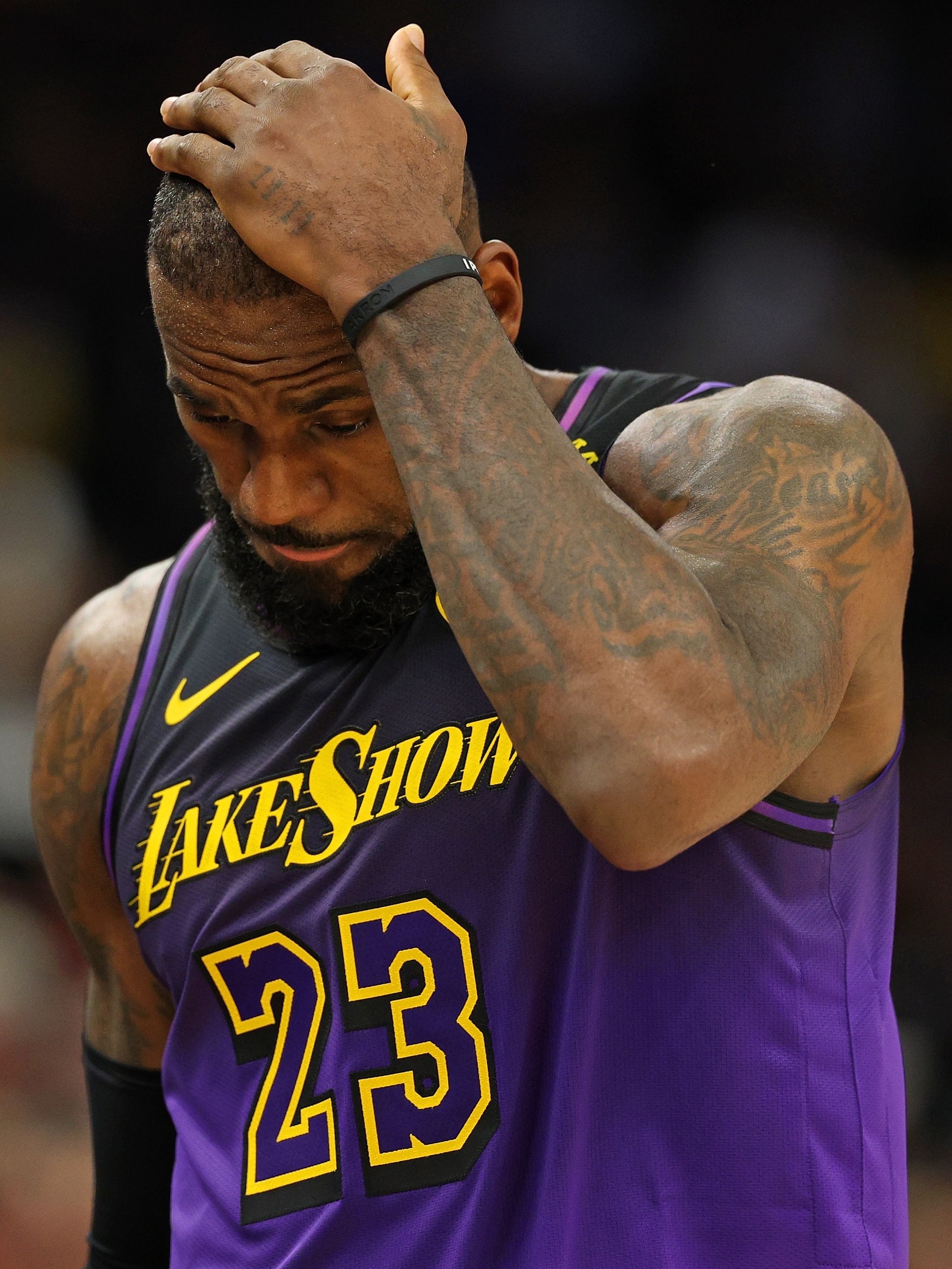 LeBron James tem prejuízo de R$ 169 milhões com produtora; entenda