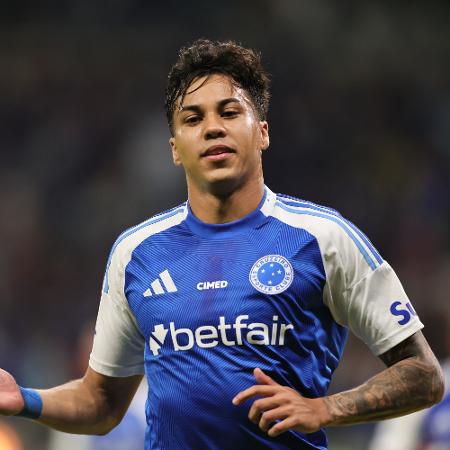 Kaio Jorge, do Cruzeiro, comemora após marcar contra o Grêmio, pelo Brasileirão Kaio Jorge, do Cruzeiro, comemora após marcar contra o Grêmio, pelo Brasileirão