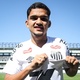 Santos anuncia renovação de contrato com atacante de 18 anos