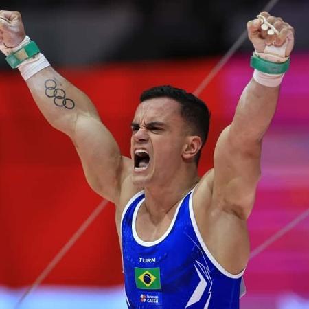 Caio Souza durante final do individual geral no Mundial de ginástica artística Caio Souza durante final do individual geral no Mundial de ginástica artística