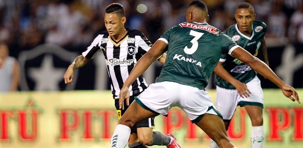Atacante Neilton estreou pelo Botafogo no empate sem gols contra o Luverdense - Vitor Silva / SSPress